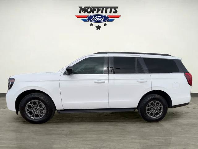Certified 2025 Ford Expedition Active AWD/4WD image 2
