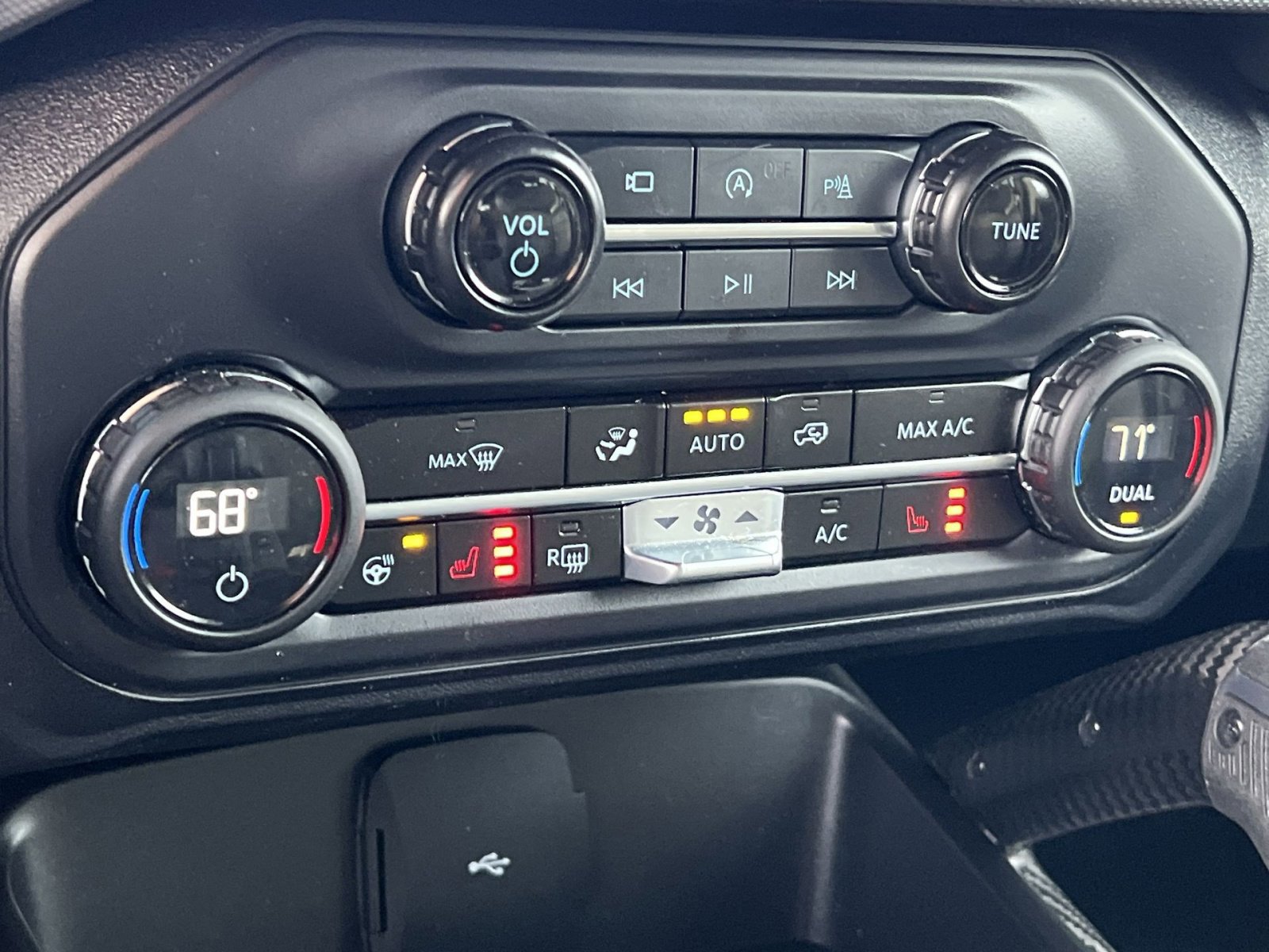 Certified 2023 Ford Bronco Raptor image 21