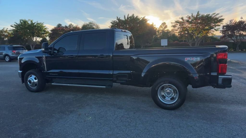 Certified 2023 Ford F350 Lariat image 39