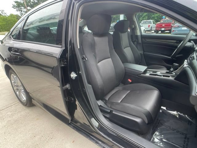 Used 2018 Honda Accord LX image 27