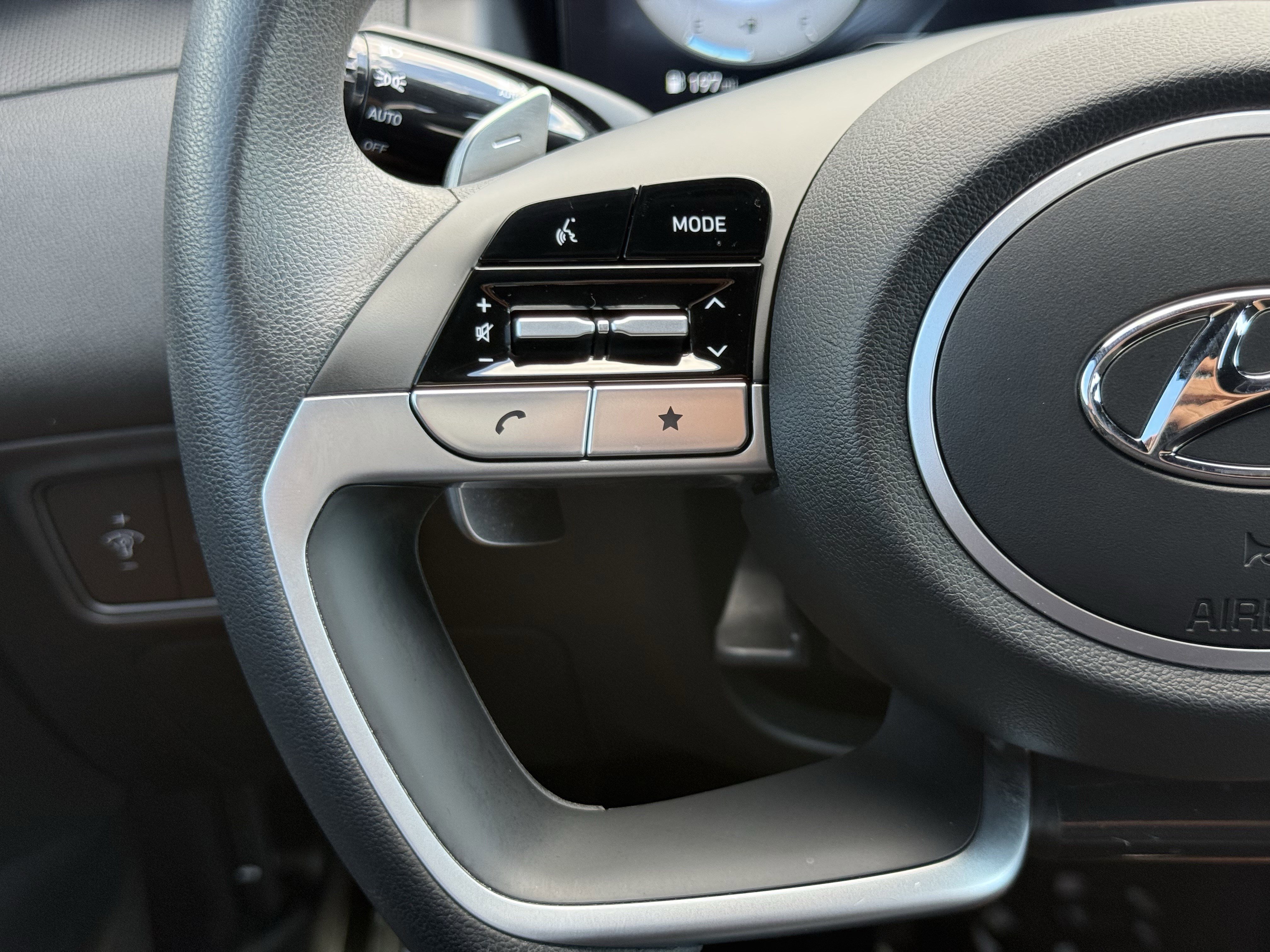 Used 2023 Hyundai Santa Cruz Night w/ Cargo Package image 23