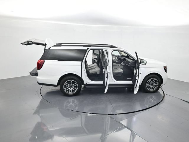 Certified 2025 Ford Expedition Max Active AWD/4WD image 51