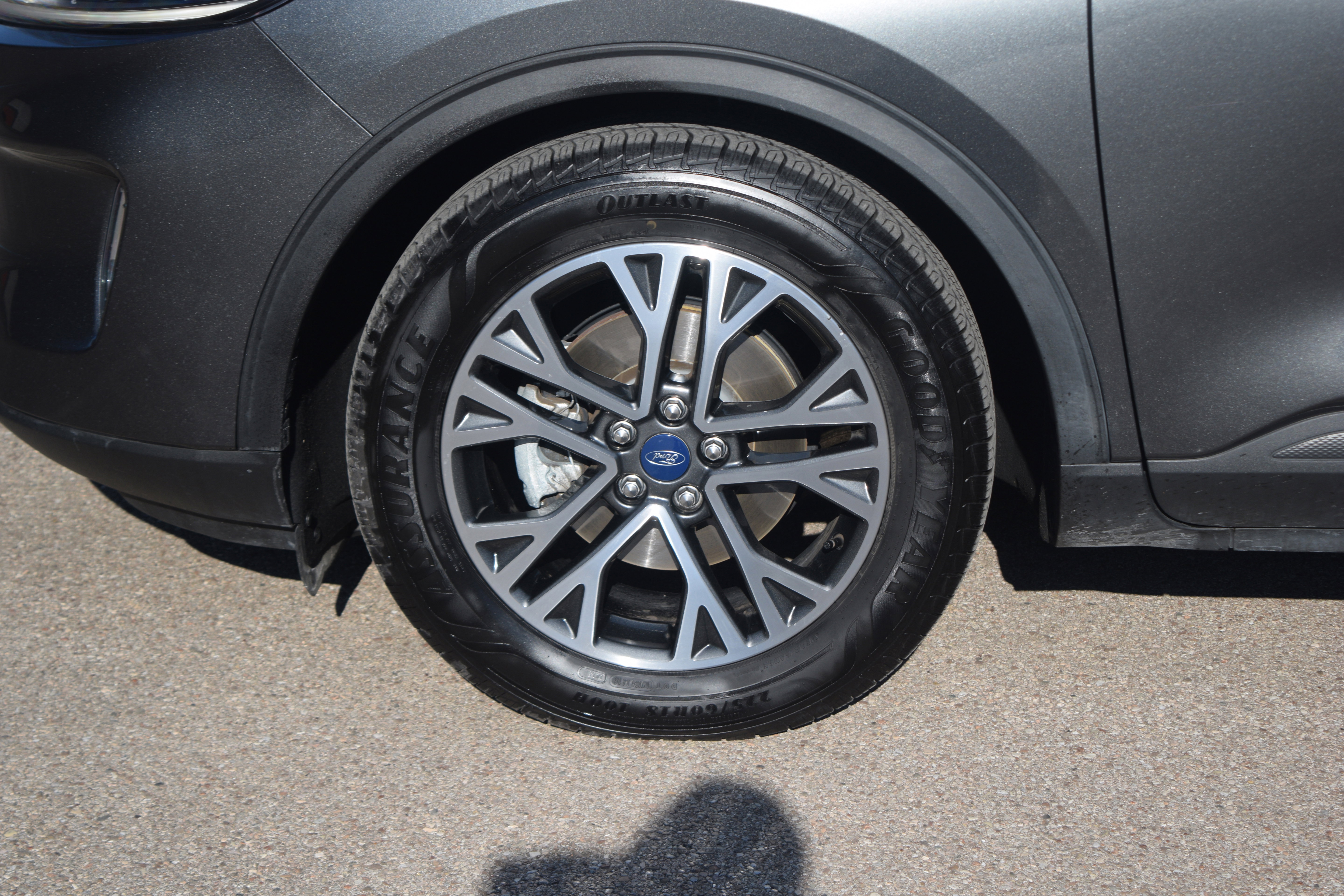 Certified 2020 Ford Escape SEL image 29