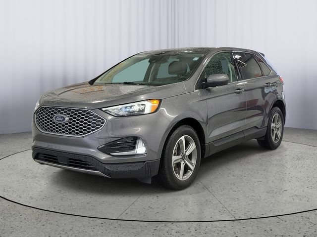 Certified 2023 Ford Edge SEL w/ Convenience Package AWD/4WD image 4