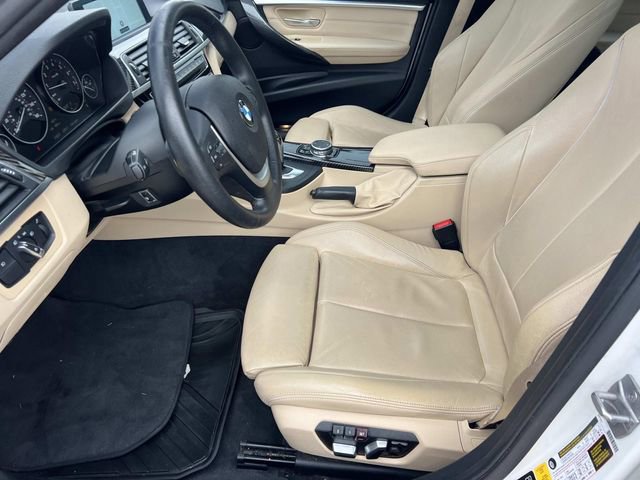Used 2017 BMW 330i xDrive Sedan image 18