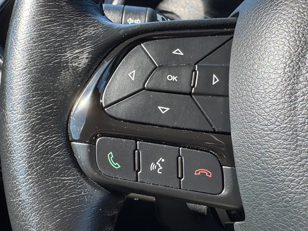 Used 2018 Jeep Renegade Altitude AWD/4WD image 22