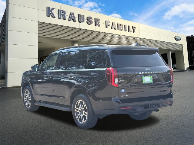Certified 2025 Ford Expedition Active RWD image 6