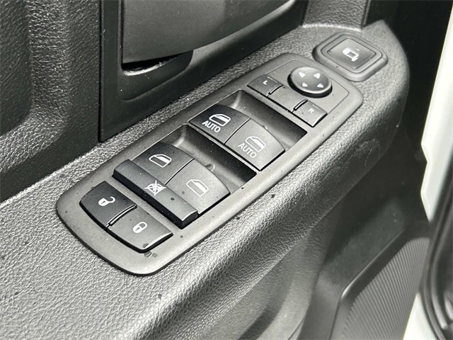 Used 2024 RAM 3500 Tradesman w/ Chrome Appearance Group image 33