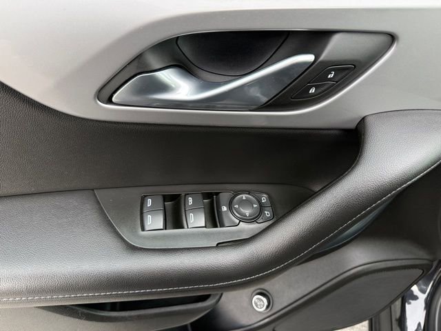 Used 2022 Chevrolet Blazer LT image 13