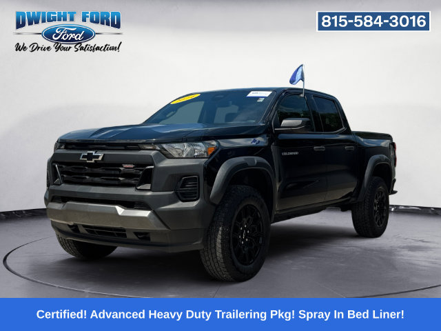 Used 2024 Chevrolet Colorado Trail Boss w/ Advanced Trailering Package AWD/4WD image 1