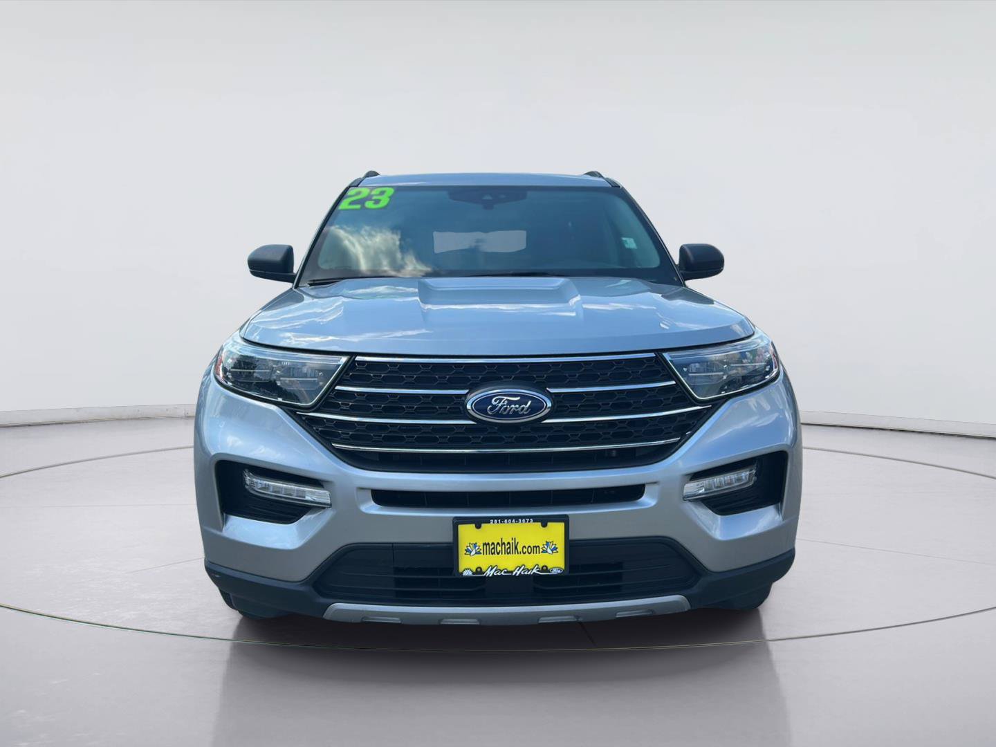 Certified 2023 Ford Explorer XLT w/ Equipment Group 202A RWD image 2