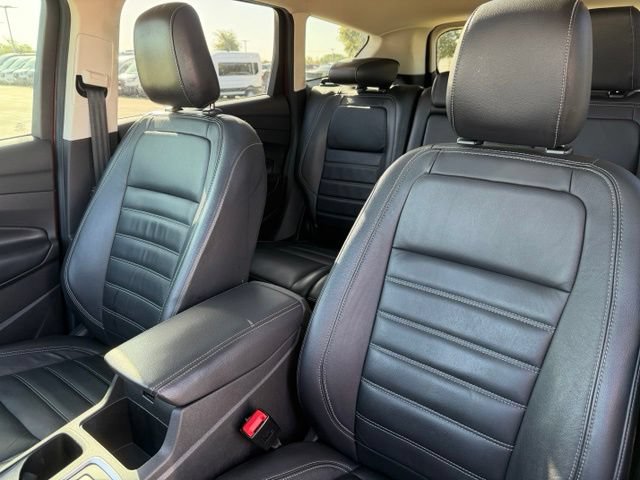 Certified 2019 Ford Escape Titanium FWD image 11