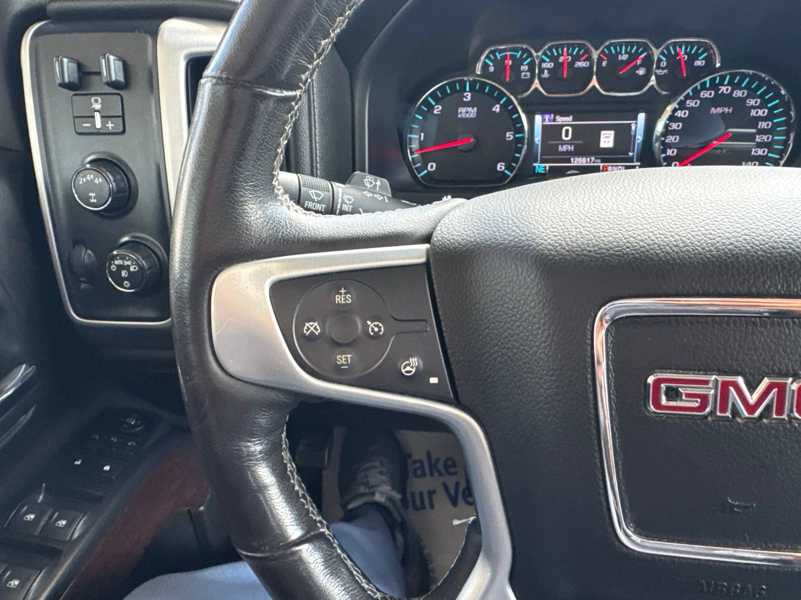 Used 2018 GMC Sierra 2500 SLT AWD/4WD image 31