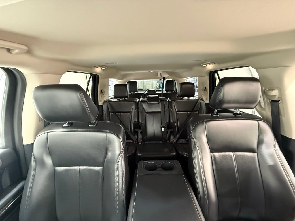 Certified 2023 Ford Expedition XLT image 32