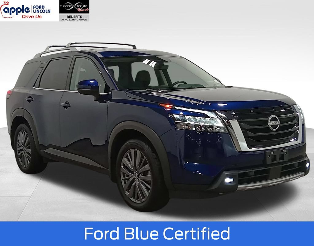 Used 2024 Nissan Pathfinder SL w/ SL Premium Package