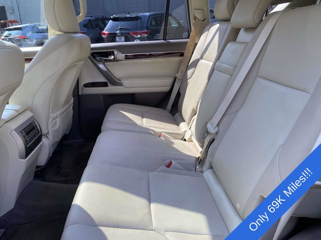 Used 2018 Lexus GX 460 Premium w/ Premium Package AWD/4WD image 11