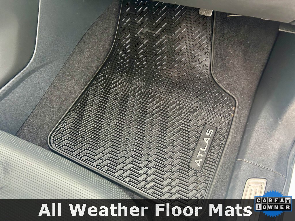 Used 2024 Volkswagen Atlas SEL Premium R-Line image 19