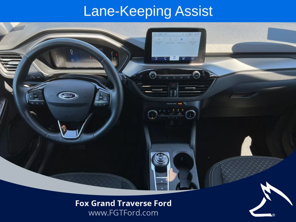 Certified 2024 Ford Escape Active AWD/4WD image 2