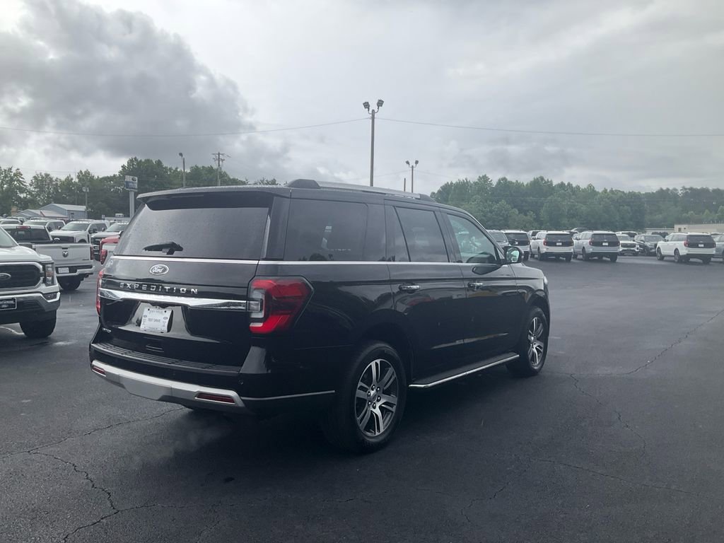 Certified 2023 Ford Expedition Limited RWD image 5