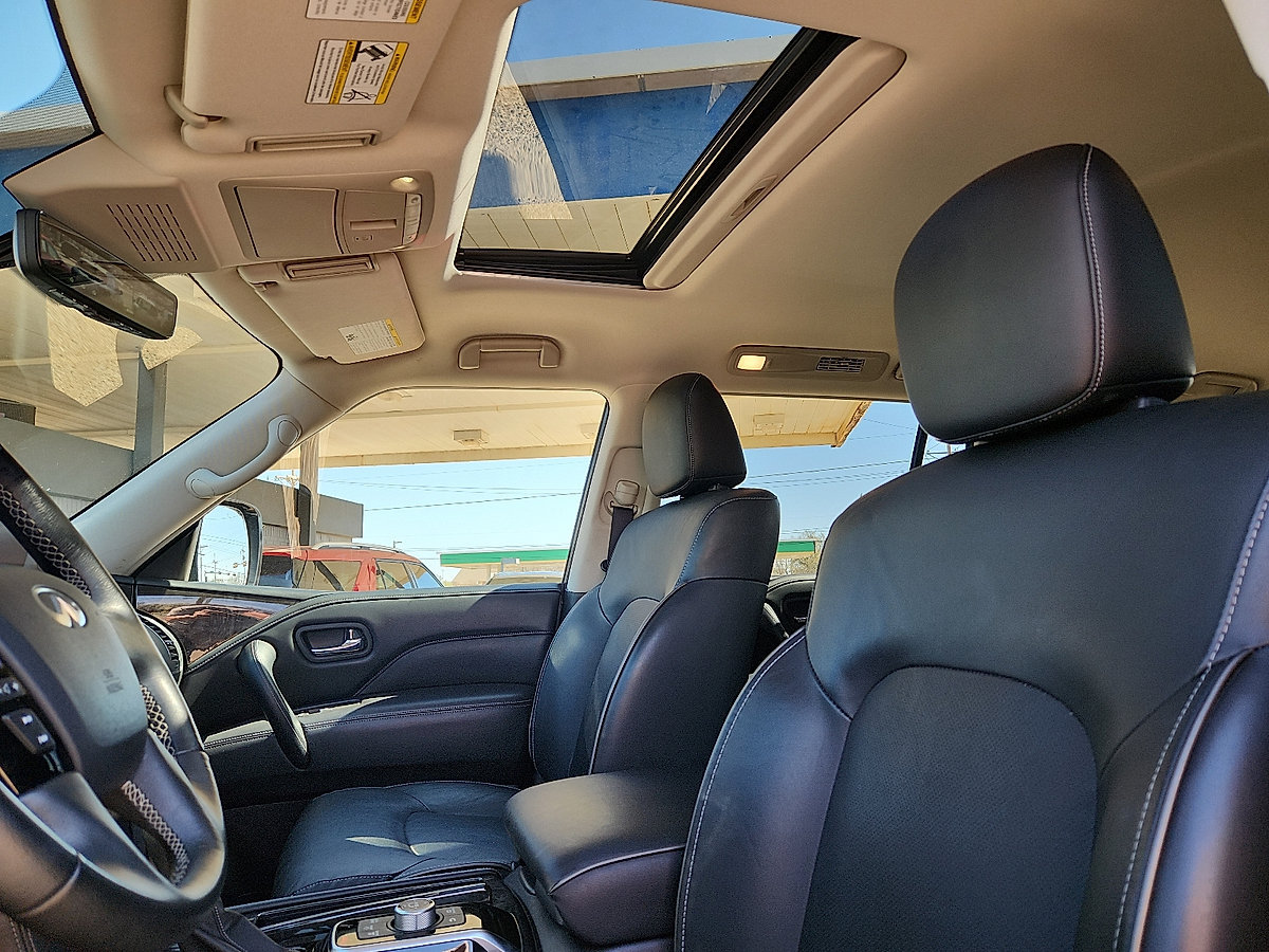 Used 2024 INFINITI QX80 Luxe AWD/4WD image 7
