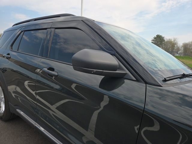 Certified 2023 Ford Explorer XLT image 5
