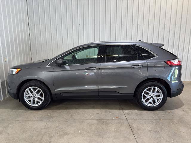 Certified 2023 Ford Edge SEL w/ Convenience Package AWD/4WD image 7