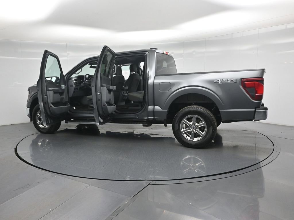 Certified 2025 Ford F150 XLT w/ Equipment Group 301A Standard image 36