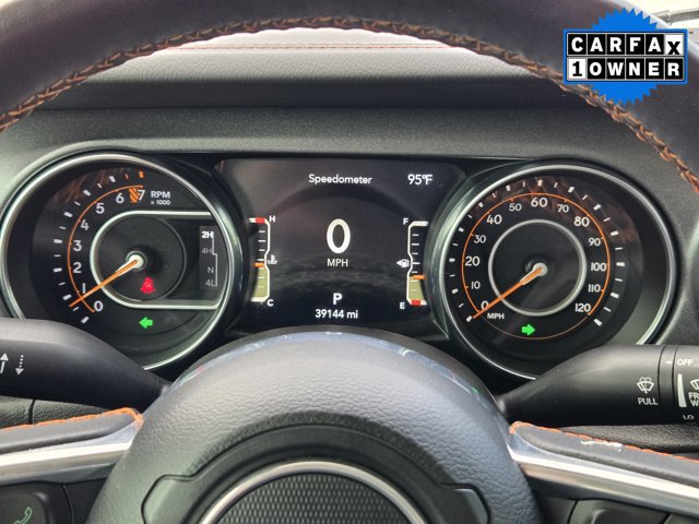 Used 2023 Jeep Gladiator Mojave w/ LED Lighting Group AWD/4WD image 13