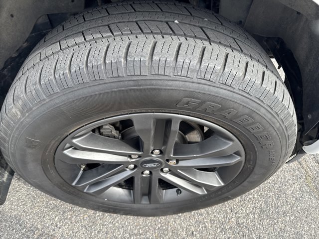 Certified 2023 Ford F150 Lariat w/ Equipment Group 502A High image 11