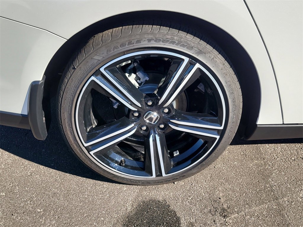 Used 2025 Honda Accord Sport image 5