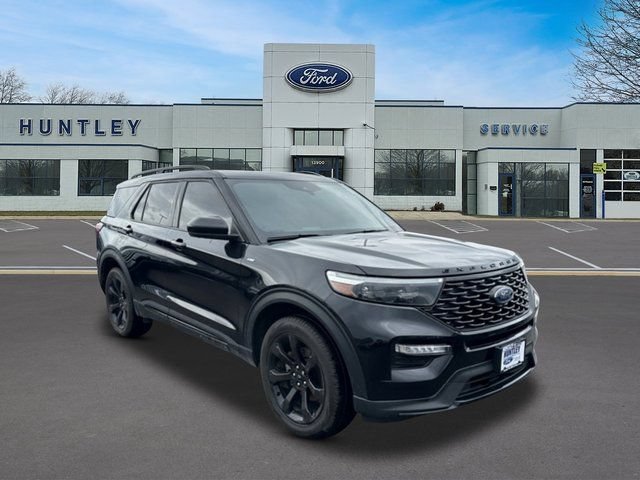Certified 2024 Ford Explorer ST-Line w/ Class IV Trailer Tow Package AWD/4WD image 3