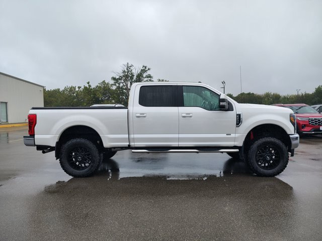 Certified 2017 Ford F250 Lariat w/ Lariat Value Package AWD/4WD image 6