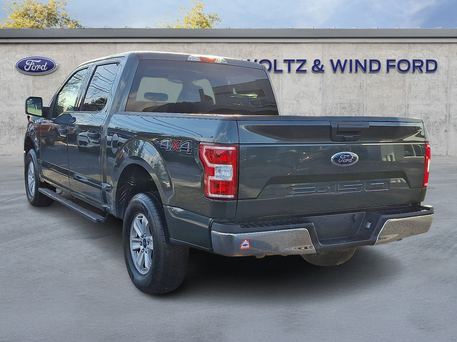 Certified 2018 Ford F150 XLT image 5
