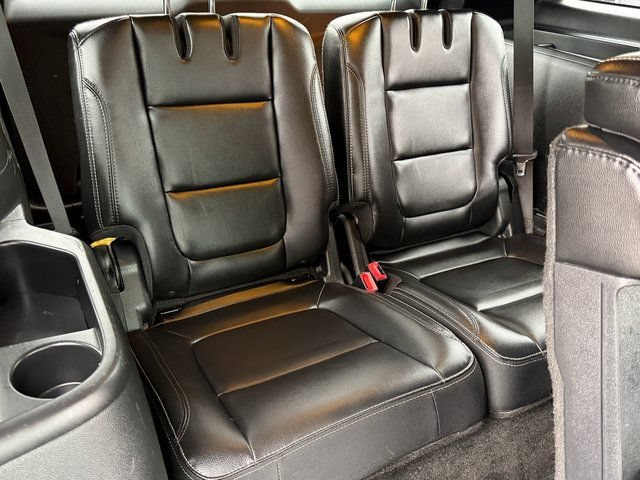 Certified 2017 Ford Explorer Limited AWD/4WD image 39
