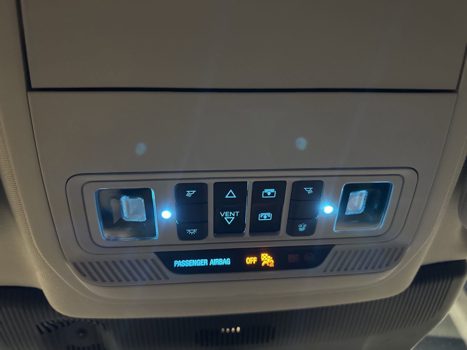 Certified 2025 Ford Explorer Active w/ Active Comfort Package image 38