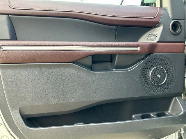 Certified 2024 Ford Expedition Limited image 15
