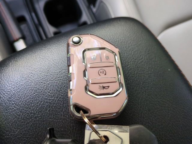 Used 2022 Jeep Gladiator Mojave w/ LED Lighting Group image 31