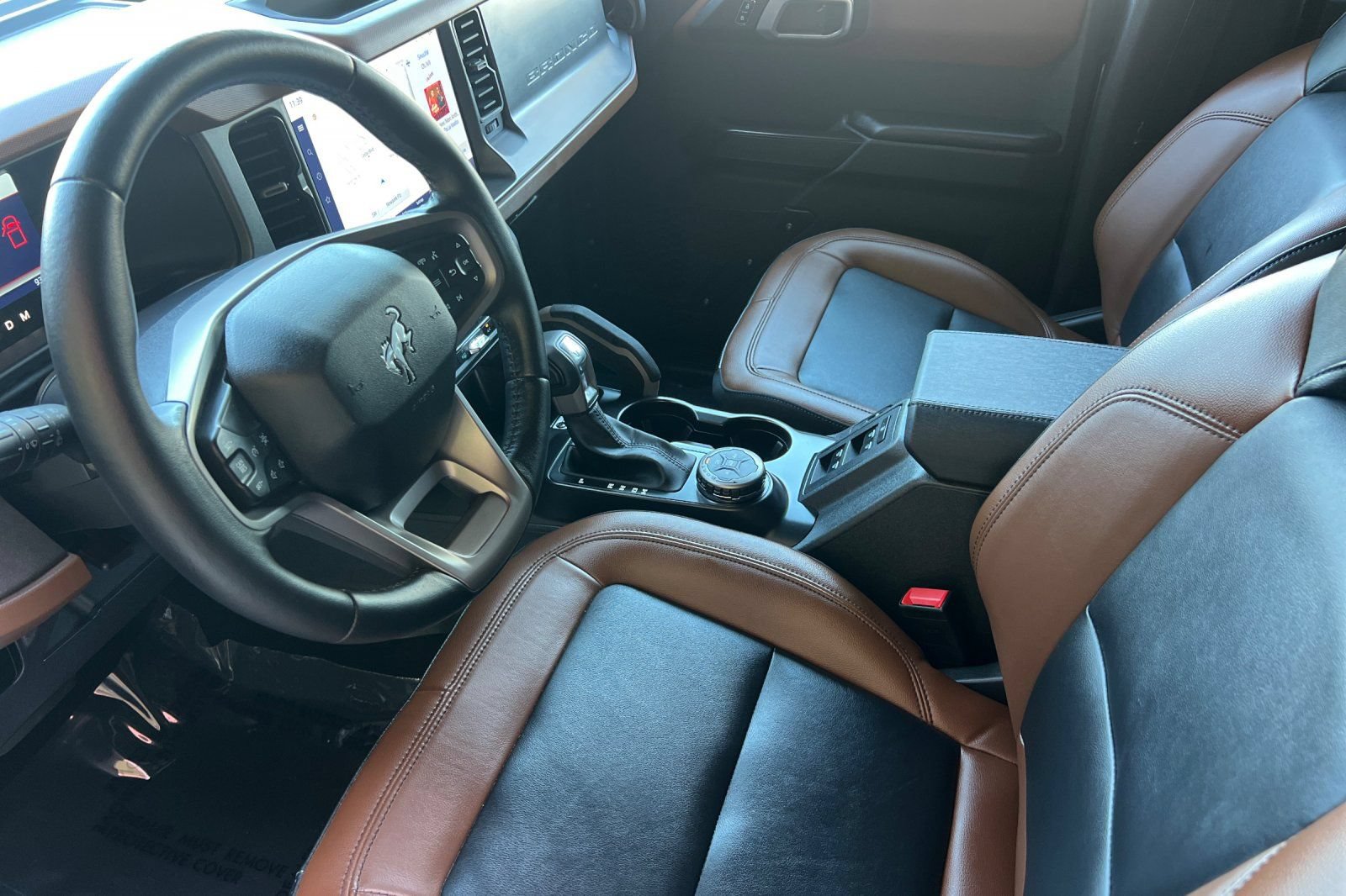 Certified 2024 Ford Bronco Outer Banks AWD/4WD image 10