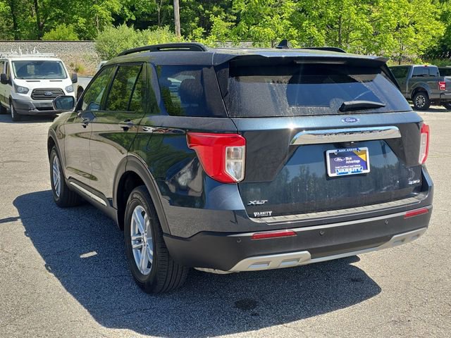 Certified 2024 Ford Explorer XLT w/ Equipment Group 202A AWD/4WD image 3