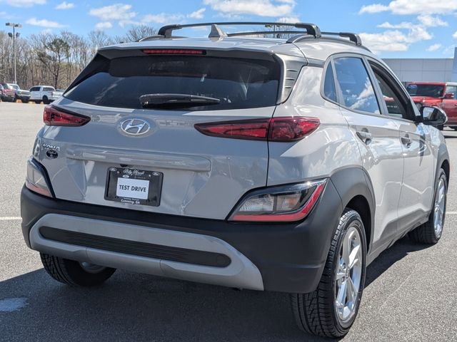 Used 2022 Hyundai Kona SEL image 5