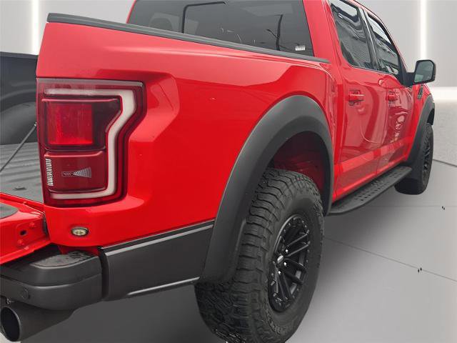 Certified 2019 Ford F150 Raptor w/ Equipment Group 802A Luxury image 6