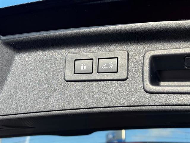 Used 2024 Subaru Forester Sport image 7