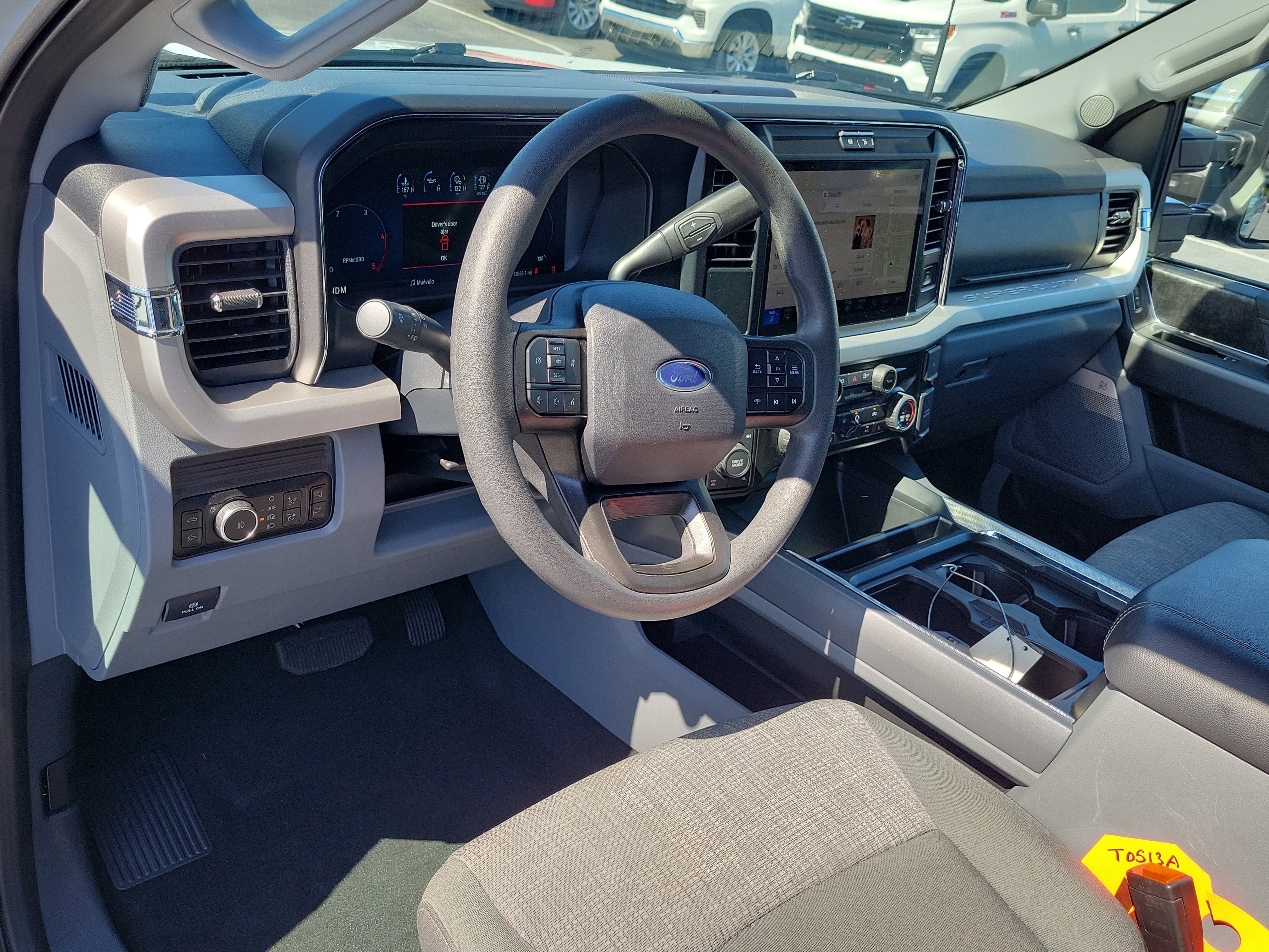 Certified 2025 Ford F250 XLT w/ Black Appearance Package AWD/4WD image 20