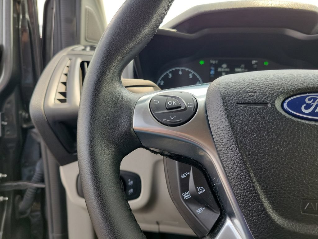Certified 2023 Ford Transit Connect Titanium FWD image 24