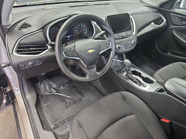 Used 2024 Chevrolet Malibu LT FWD image 15