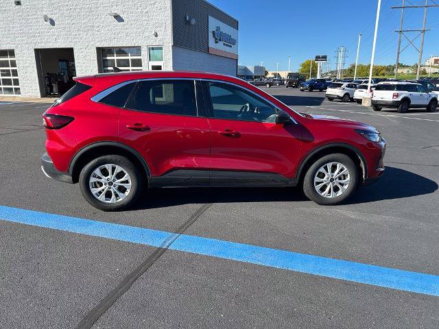 Certified 2023 Ford Escape Active w/ Tech Pack #1 AWD/4WD image 6