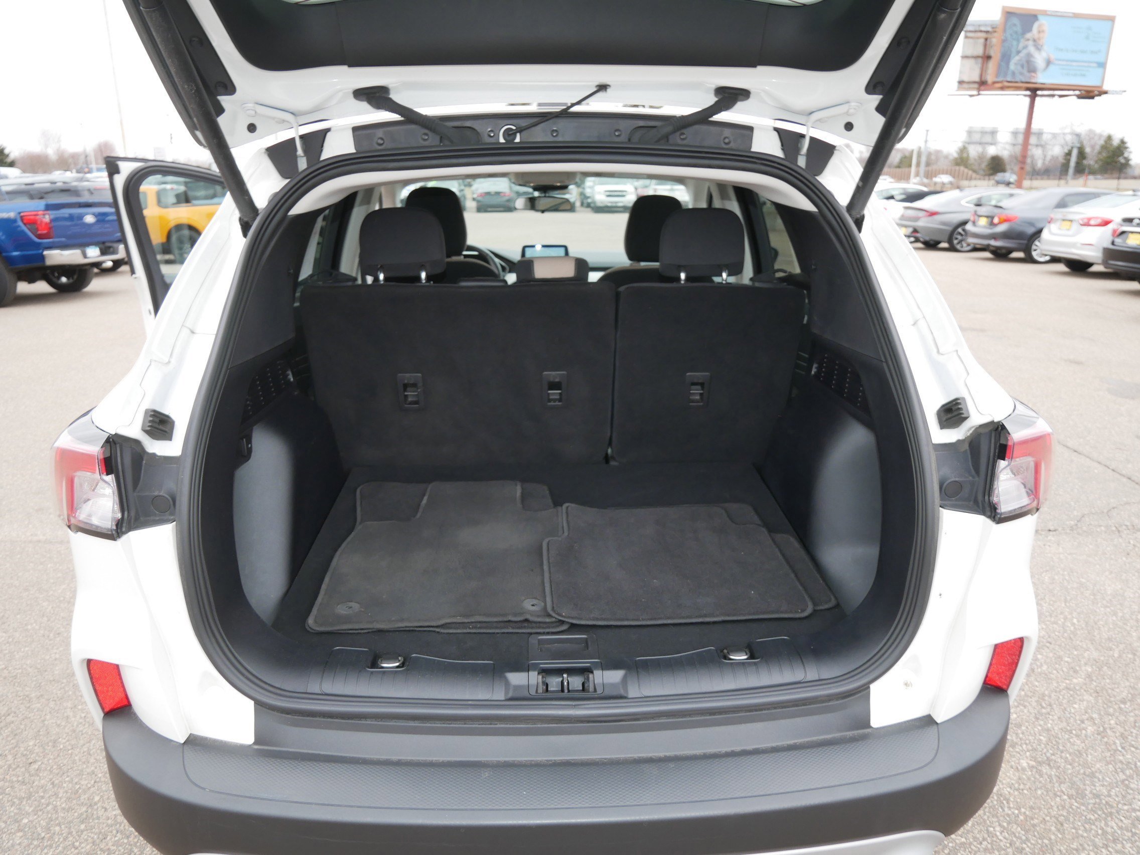 Certified 2022 Ford Escape SE w/ Convenience Package image 18