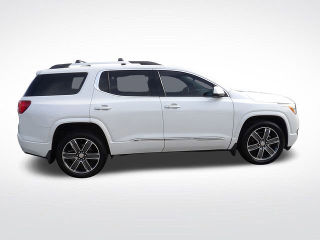 Used 2019 GMC Acadia Denali image 6