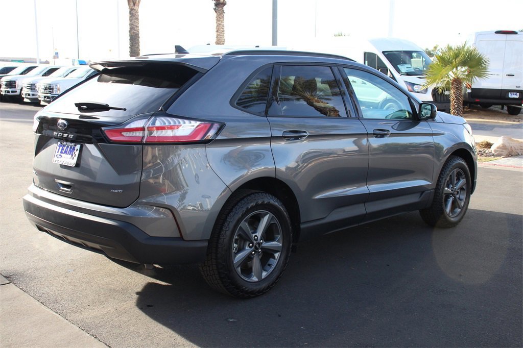 Certified 2024 Ford Edge SEL w/ Sport Appearance Package image 7