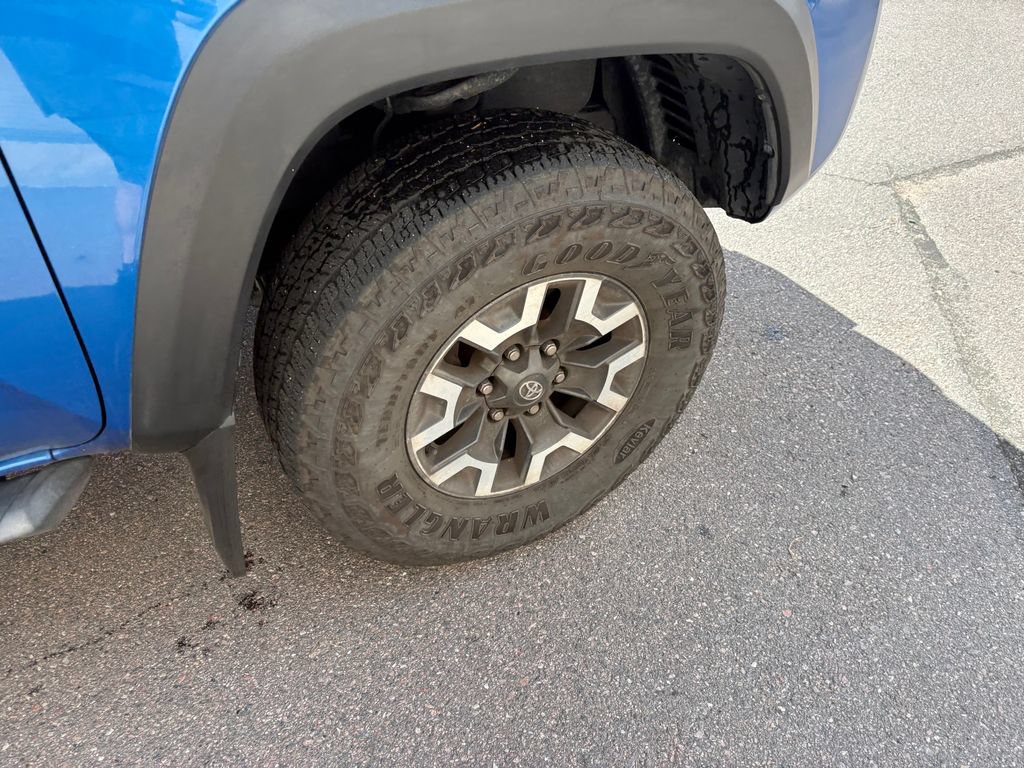 Used 2017 Toyota Tacoma TRD Off-Road w/ Tow Package RWD image 15
